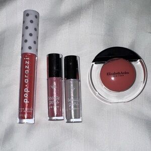 Elizabeth Arden Sheer Kiss Lip Oil & 3 Lip Glosses in Pink and Opal Shades